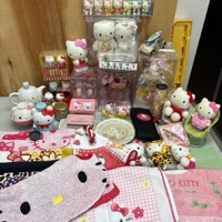 サンリオ hello Kitty ハローキティ ぬいぐるみ お皿 時計 タオル 雑貨 他 キティちゃんグッズ 大量 まとめて